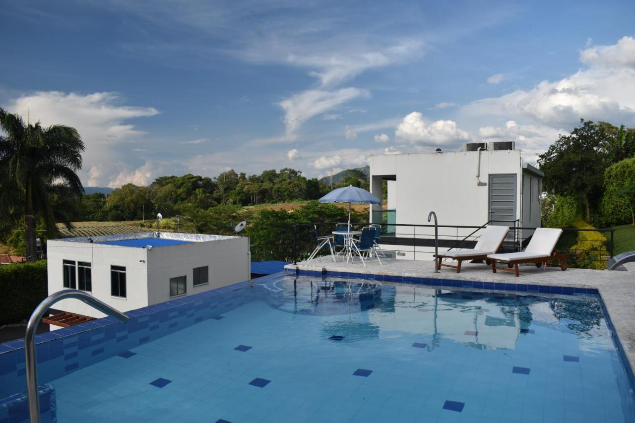 Hotel Syvanna Wellness And Spa 체리토 외부 사진