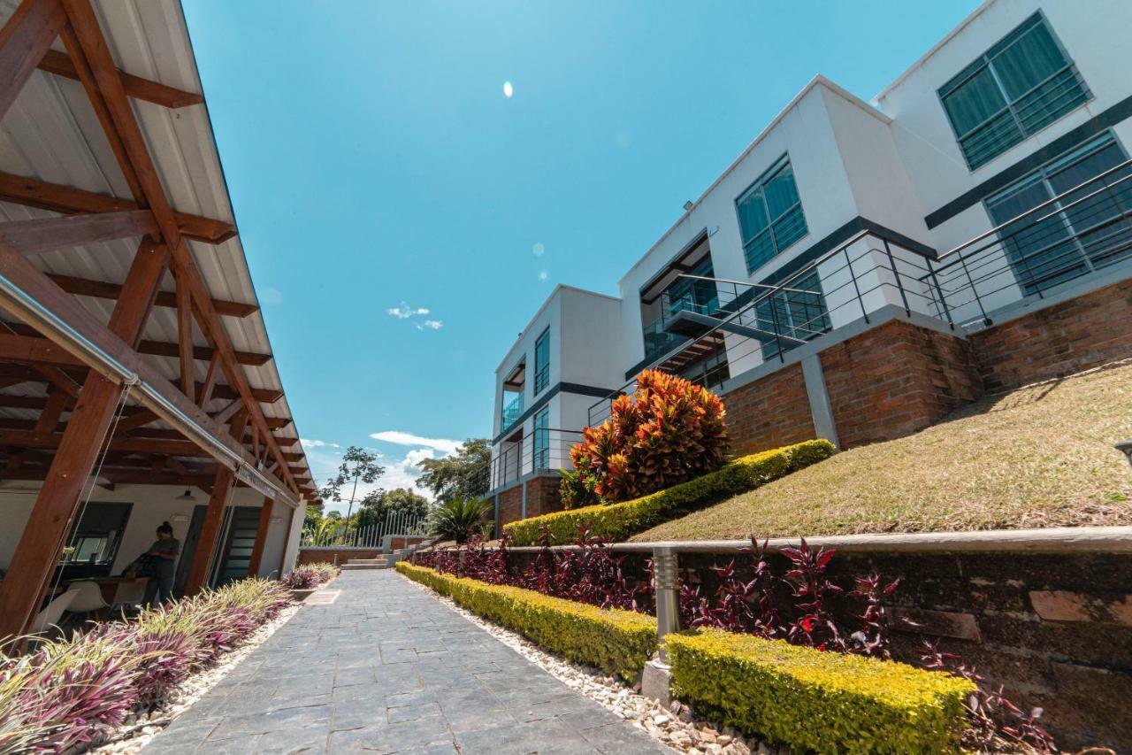 Hotel Syvanna Wellness And Spa 체리토 외부 사진